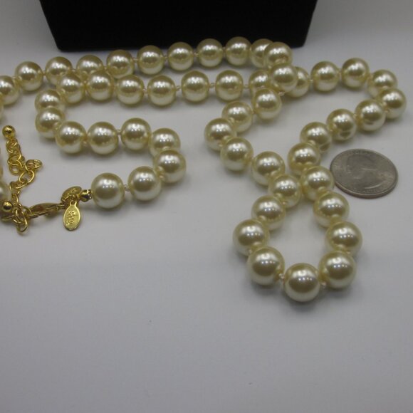 Joan Rivers Faux Pearl Necklace - Picture 2 of 4